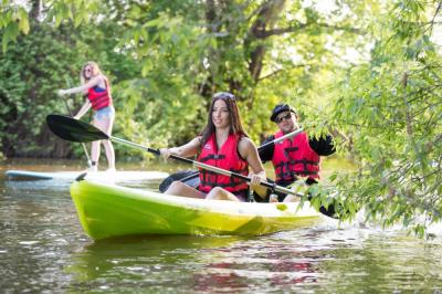 Kayak rentals along the Paw Paw River in St. Joseph with Third Coast Paddling