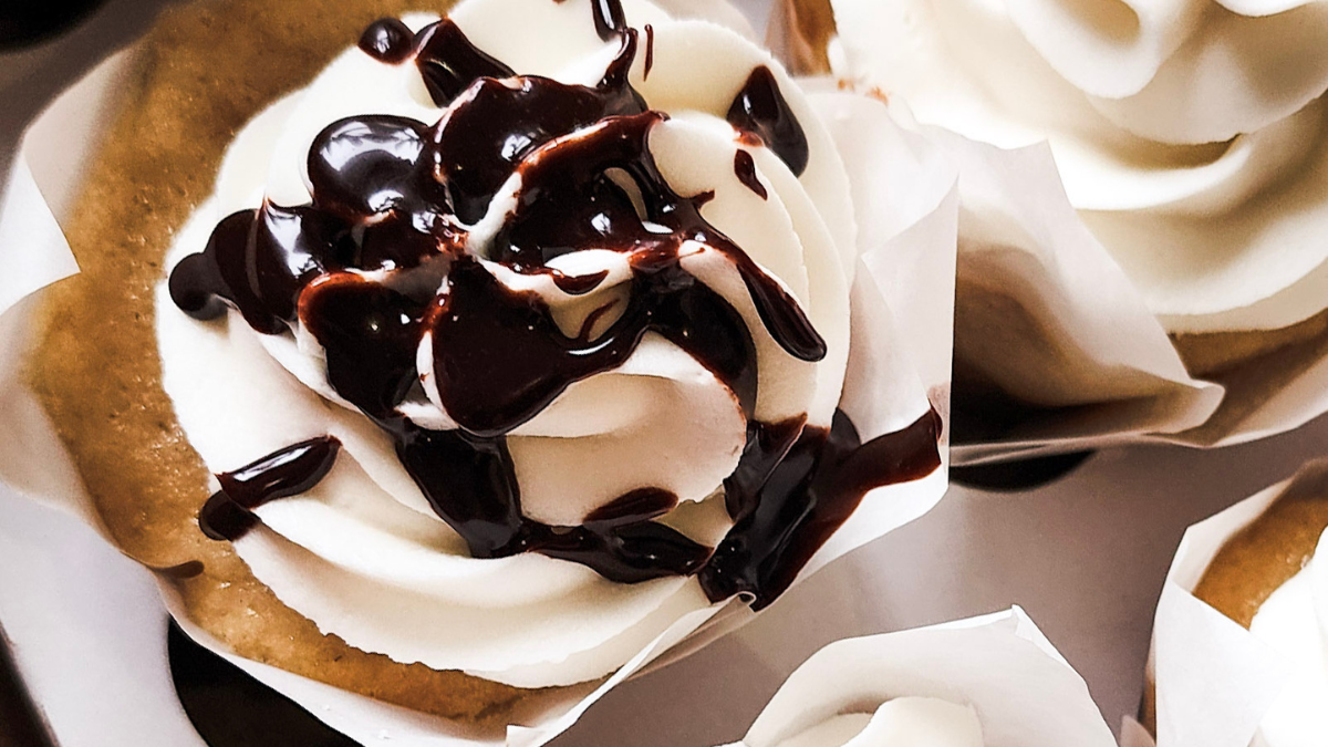 Cupcakes and Sheet Pan Cakes