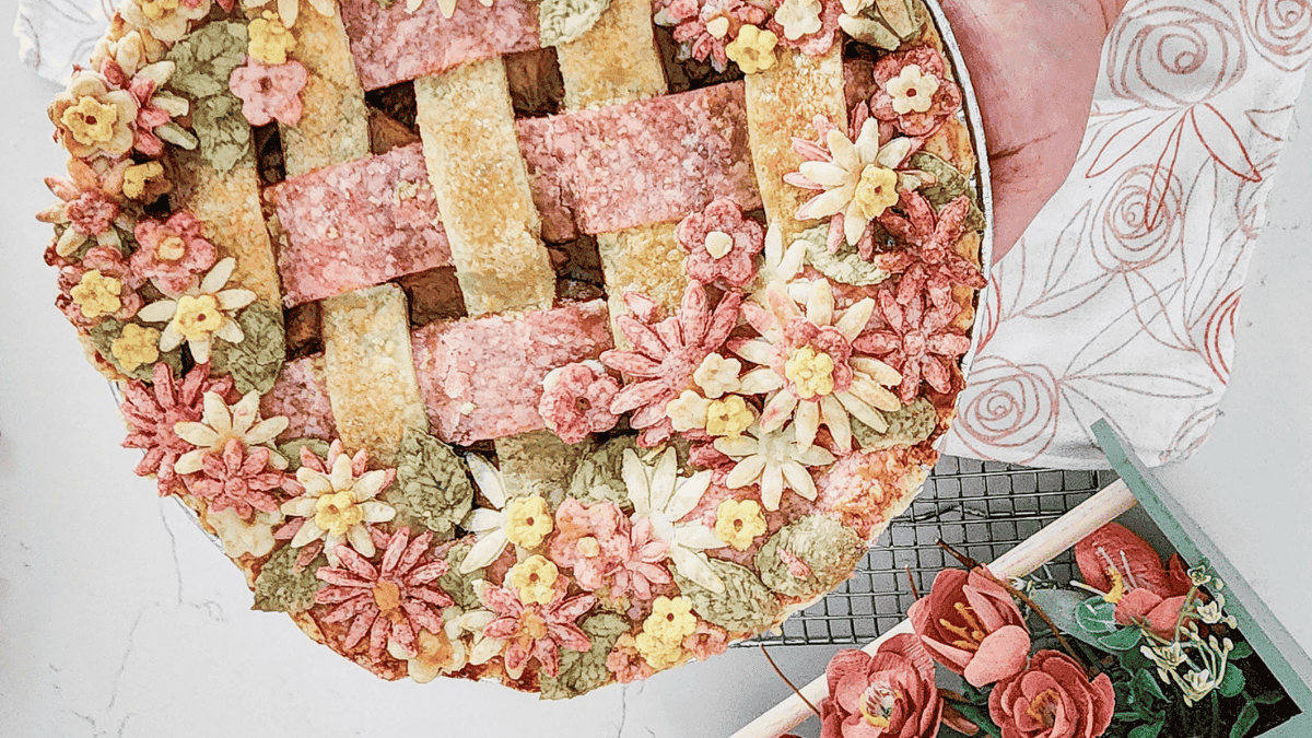 Custom Pies - Naturally Colored!